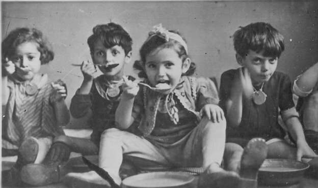 תעודת ביטוח להמשכיות. ילדים בגטו לודז'. | ארכיון מורשת תעודת ביטוח להמשכיות. ילדים בגטו לודז'. | ארכיון מורשת