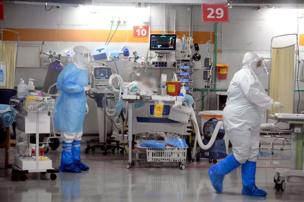 מחלקת טיפול נמרץ קורונה בית חולים שיבא  תל השומר. | יוסי זליגר