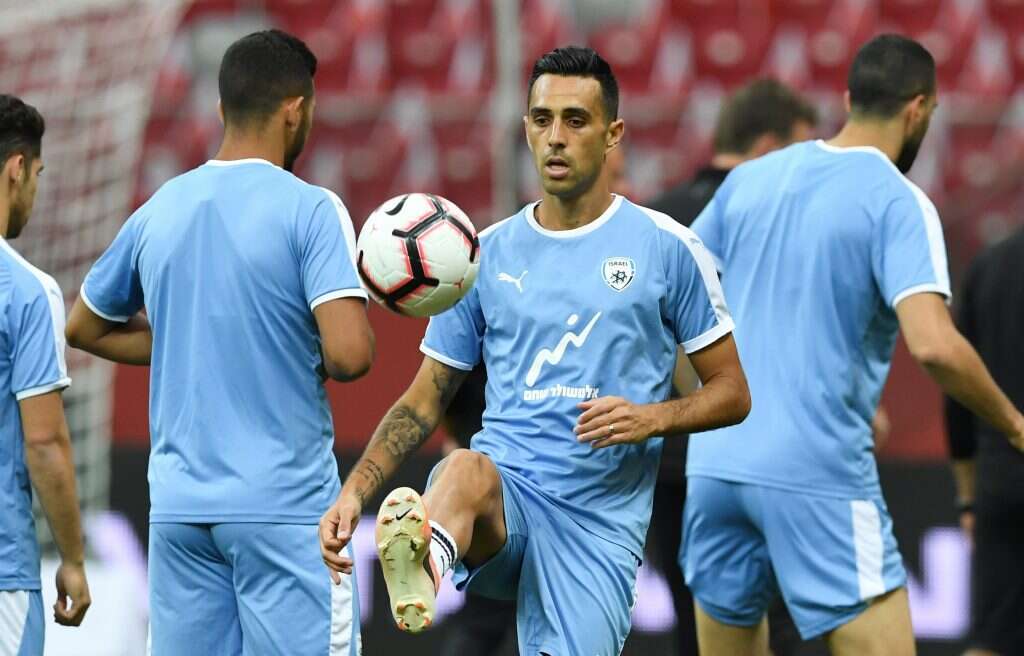 דורכים במקום. ערן זהבי בנבחרת ישראל. | EPA