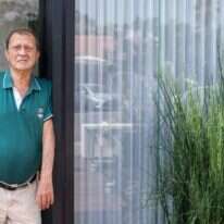 איזי שרצקי. | אבישג שאר-ישוב