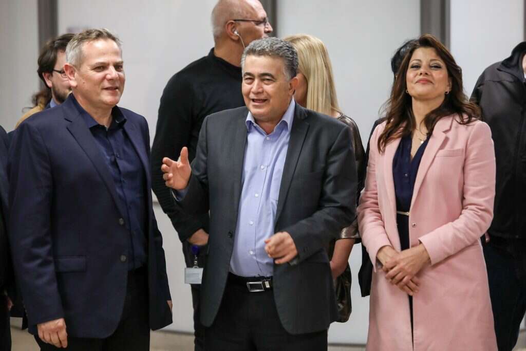 אורלי לוי, פרץ והורוביץ. | אורן בן־חקון