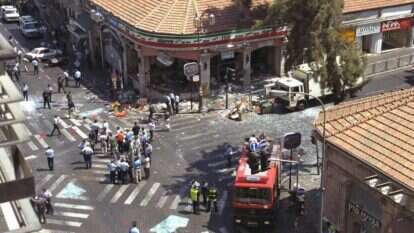 ההסכם ושברו. זירת הפיגוע במסעדת סבארו, קיץ 2001. | אבי אוחיון, לע"מ