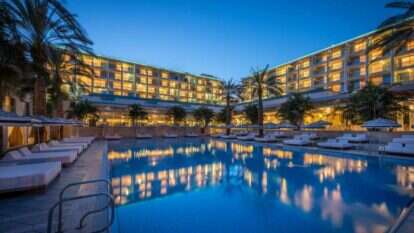 ישרוטל ים סוף. | רוני בלחסון