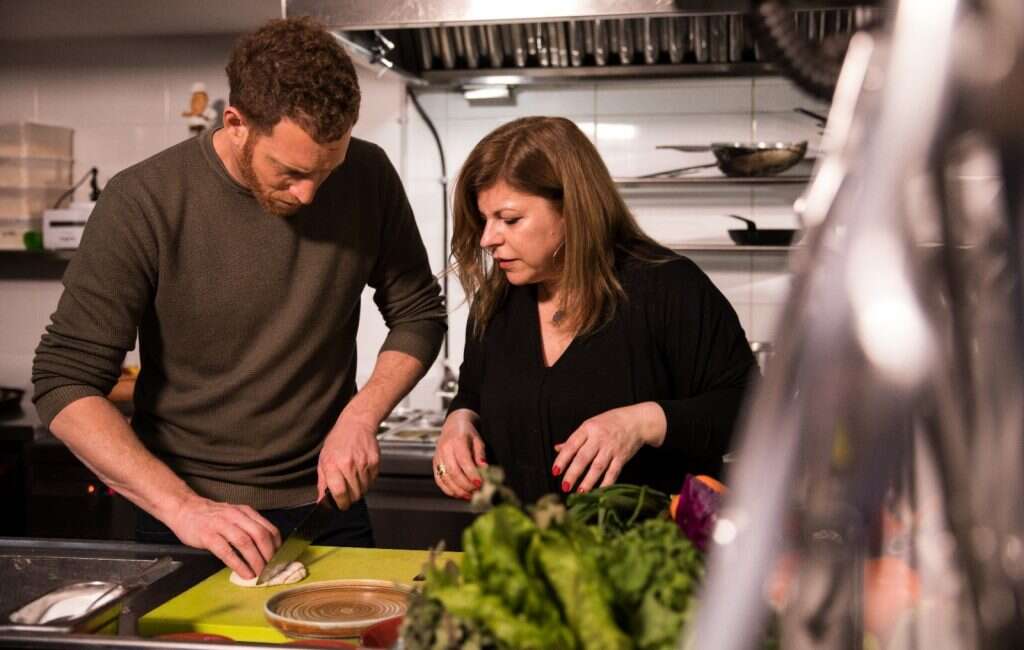 אנחנו על המפית. | רז דדי, כאן 11