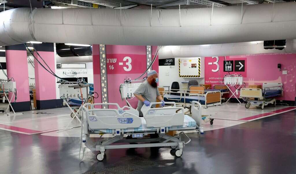 מחלקת קורונה בחניון בית חולים רמב'"ם בחיפה. | AFP