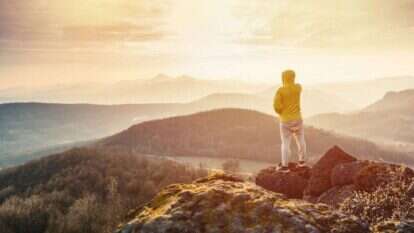 אל מקום שבו אולי כמו הר נבו רואים רחוק רואים שקוף. | שאטרסטוק אל מקום שבו אולי כמו הר נבו רואים רחוק רואים שקוף. | שאטרסטוק