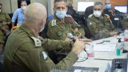 הרמטכ''ל אביב כוכבי בהערכת מצב. | דובר צה''ל