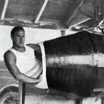 קונדיט עם הטיל שבנה. | באדיבות Urban Goat Films