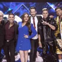 "הזמר במסיכה". | ערן לוי