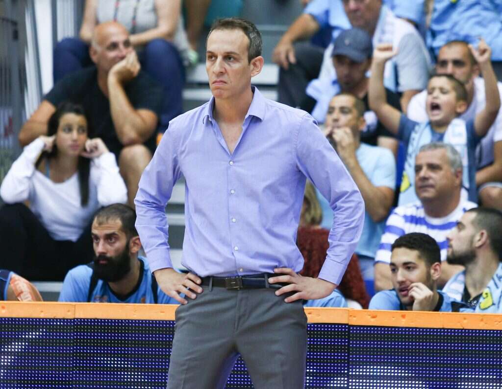 לא מתכתב באנגלית. עודד קטש. | דני מרון