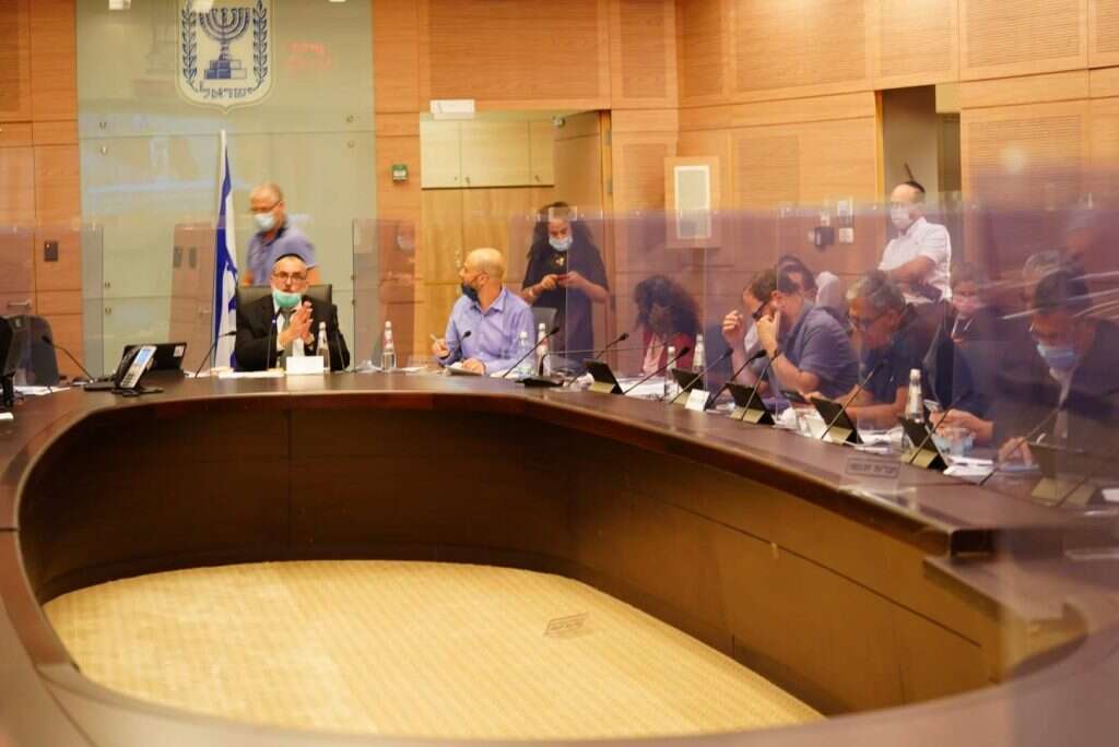 ועדת חוקה. | דוברות הכנסת