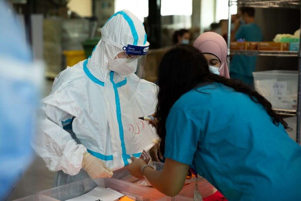 ההכנות לכניסת צוותים רפואיים של צה"ל בבית חולים רמב"ם. | דובר צה"ל