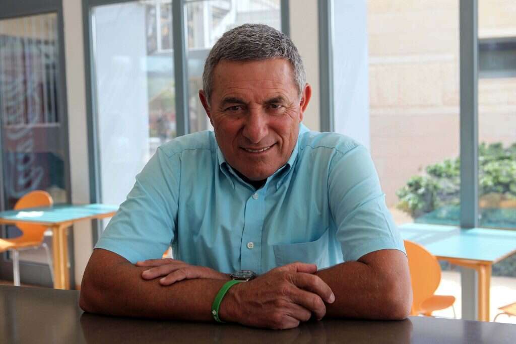 דורון אלמוג. | אלברטו דנקברג דורון אלמוג. | אלברטו דנקברג