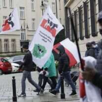 הפגנה נגד איסור שחיטה בפולין. | AP