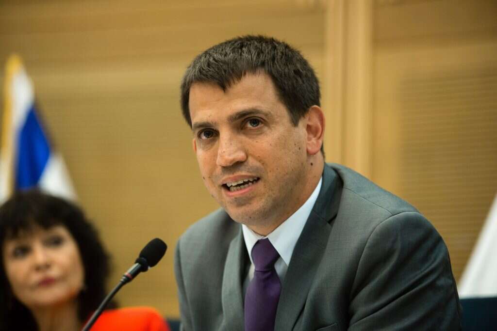 שאול מרידור. | דודי ועקנין