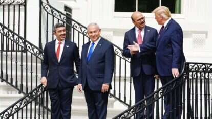 שר החוץ של בחריין ונתניהו בוושינגטון בחודש שעבר. | EPA