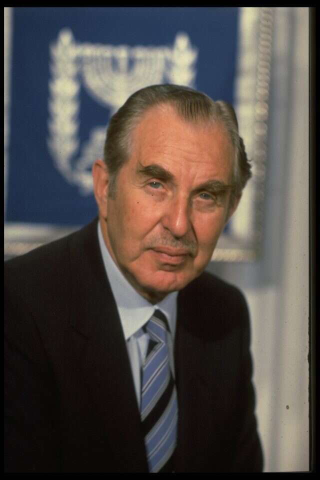 נשיא המדינה חיים הרצוג, 1983. | יעקב סער, לע"מ