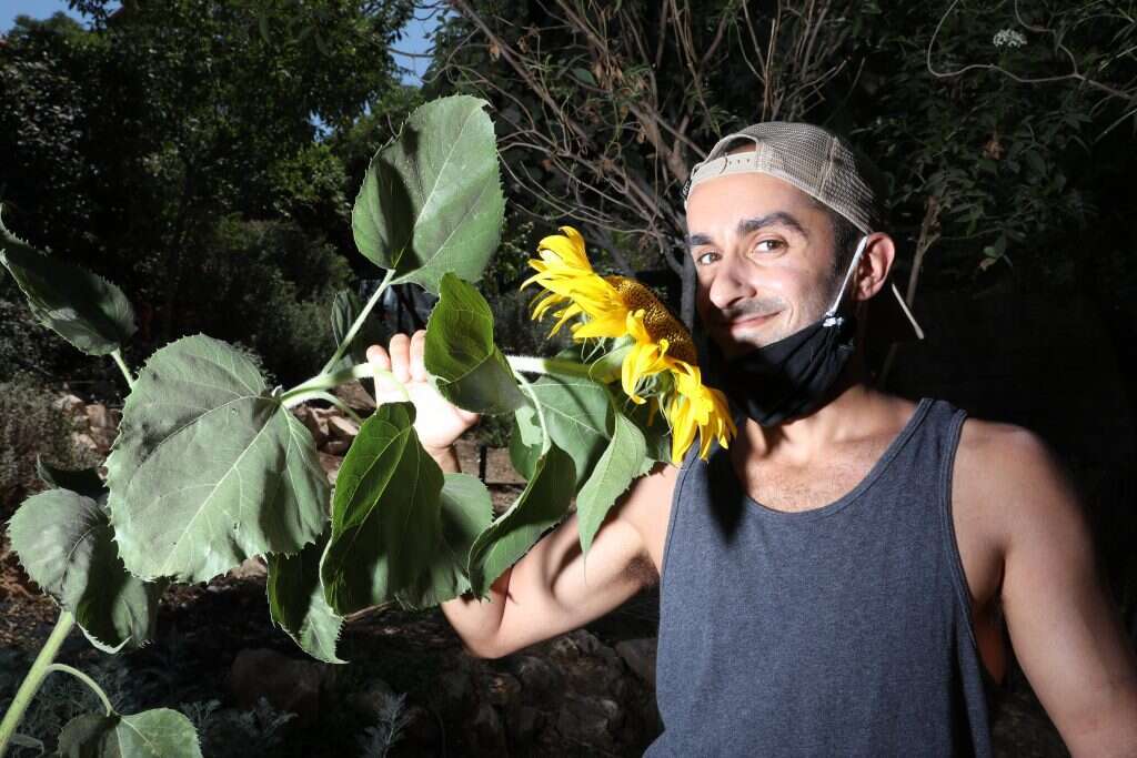 מתרגש כל פעם מחדש. שהם גולדברג. | מרים צחי מתרגש כל פעם מחדש. שהם גולדברג. | מרים צחי