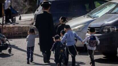 ילדים הולכים לתלמוד תורה בירושלים, השבוע. | יונתן זינדל, פלאש 90