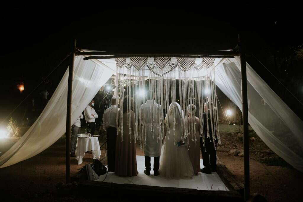 הייתי שומע את הנאומים של המשגיחים ומרגיש בכל מאודי שהם טועים