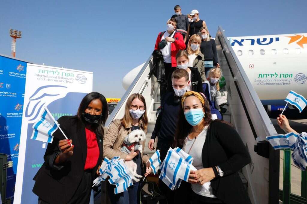 עולים חדשים. למצלומים אין קשר לכתבה. | לאונורה שילוב ואוליביה פיטוסי