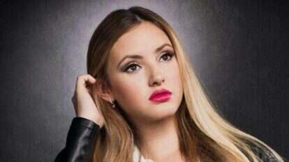 עדי ביטי. | שי תמיר עלית מודלס וסטודיו סקייליין