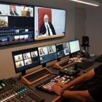 שידור חי וניסיוני בבית המשפט העליון. | לע"מ-לשכת העתונות הממשלתית