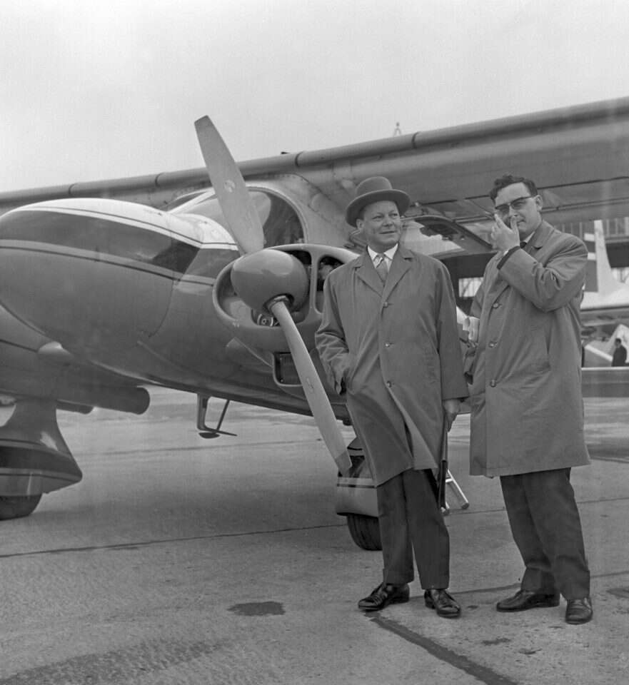 וילי ברנדט (משמאל) בהמבורג, 1961. | לותר היידטמן, ג'טי אימג'ס