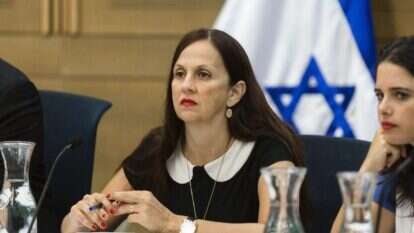 דינה זילבר. | דודי ועקנין