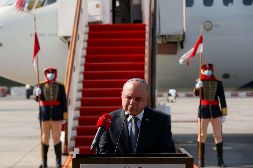 50 אחוז מהסעודים בעד ההסכם. ראש המל"ל מאיר בן־שבת בהצהרה לתקשורת בבחריין, החודש. | AFP