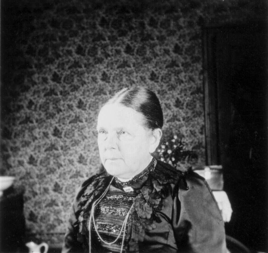 תחנות רנטגן ניידות. מארי קירי. | גטי אימג'ס