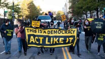 הפגנה בוושינגטון, בסוף השבוע. | איי.אף.פי הפגנה בוושינגטון, בסוף השבוע. | איי.אף.פי