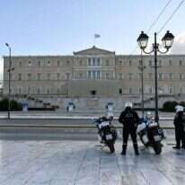 כיכר סינטגמה הריקה מול בניין הפרלמנט במכרז אתונה, יוון. | AFP