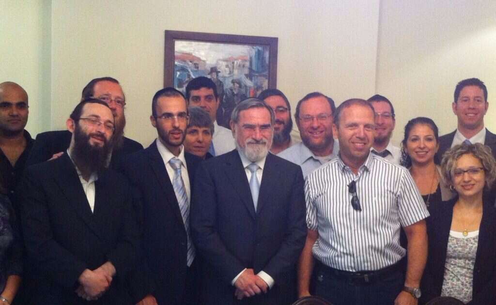 "גשר" מברכים את הלורד הרב גו'נתן זקס על זכייתו בפרס "טמפלטון" היוקרתי. | גשר