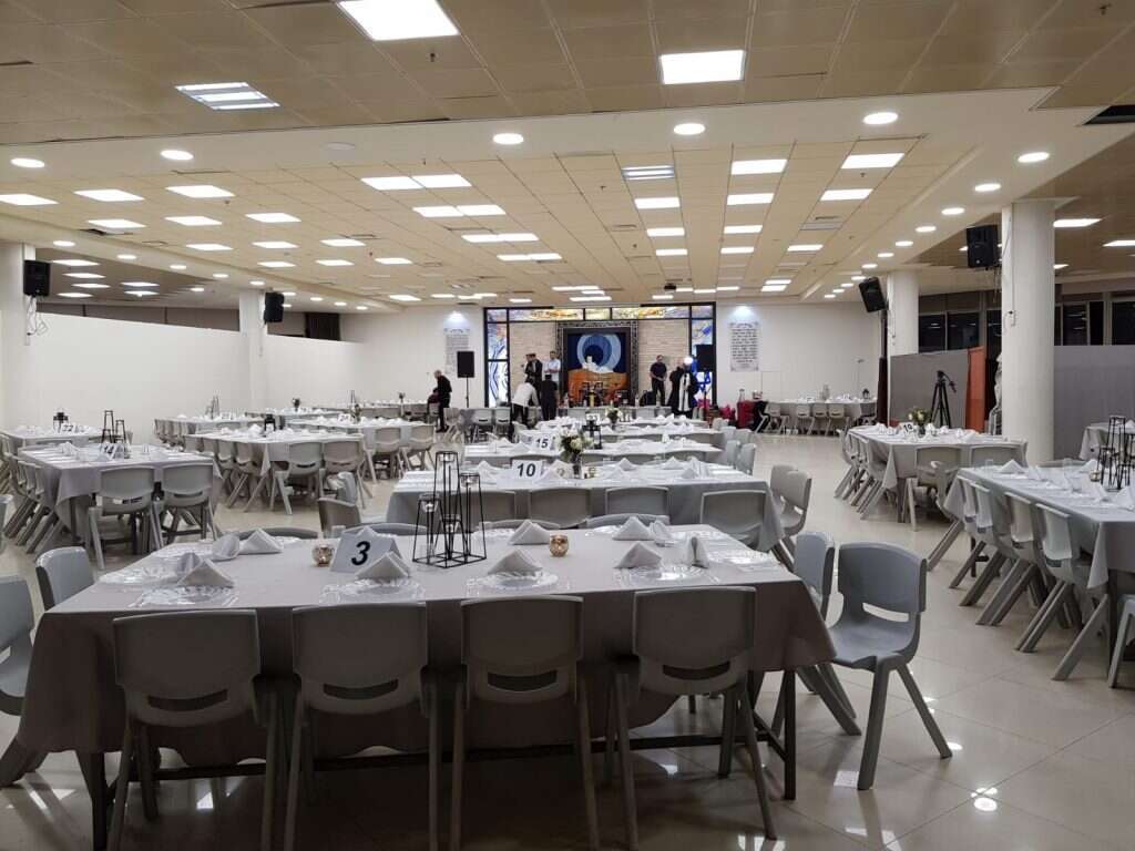 "התלמידים אספו כסף וגייסו קייטרינג". החתונה שארגנו תלמידי ישיבת בנ"ע "נר תמיד" | ללא