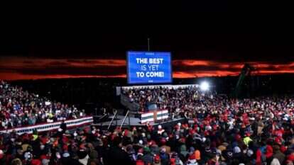 טראמפ בעצרת תמיכה בשדה התעופה של מישיגן, לפני כשבועיים. | AFP