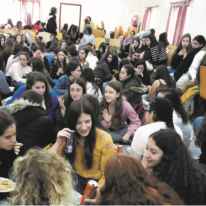 מפגש עם תלמידות הכפר הירוק באולפנת אמית להבה בקדומים בשנת 2019. | אפרים זיק