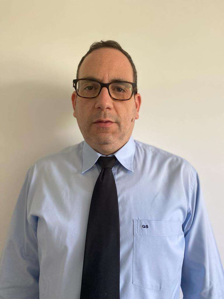 עו"ד גיל שפירא