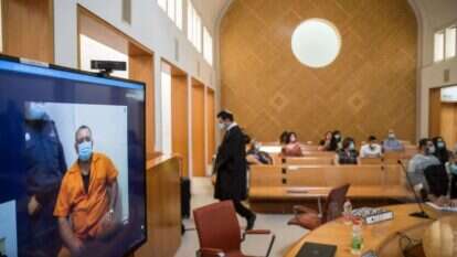 רומן זדורוב בשיחת וידאו בדיון בבג"ץ על בקשתו למשפט חוזר, בתחילת נובמבר. | יונתן זינדל, פלאש 90