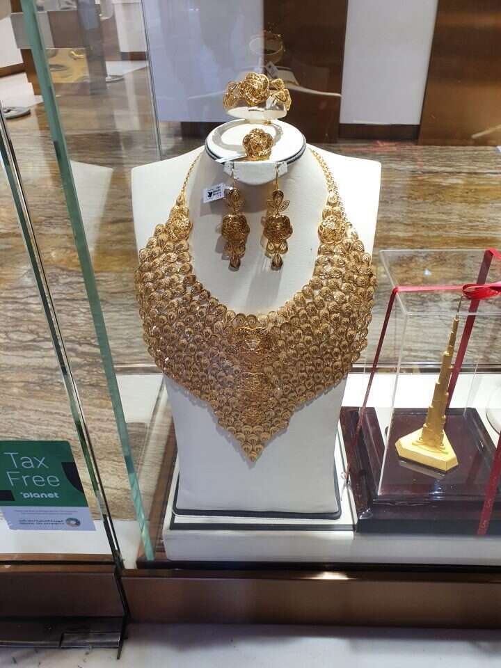 תכשיטים בשוק הזהב בדובאי. | אסף גבור