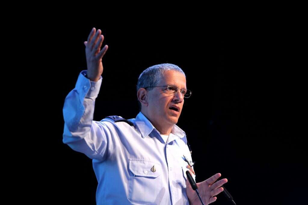 מנכ"ל משרד הביטחון אלוף במילואים אמיר אשל. | אבישג שאר ישוב