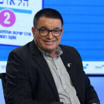 השר מיכאל ביטון. | יוסי אלוני