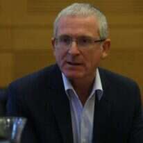 שלמה (מומי) למברגר. | מרים צחי