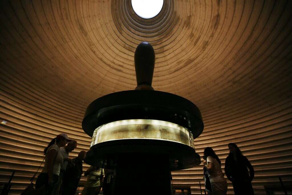 נועד להיות חלק מהספרייה הלאומית והפל לאחד מסמלי מוזיאון ישראל. היכל הספר. | AP