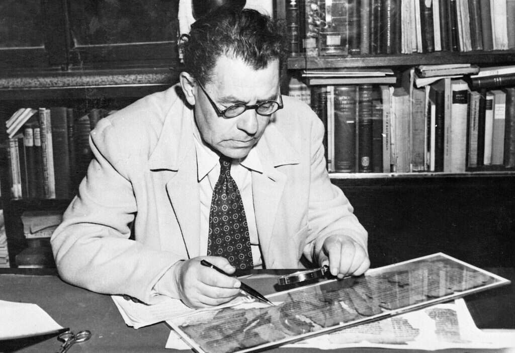 תגלית מרעישה בידיים. פרופ' סוקניק. | גטי אימג'ס