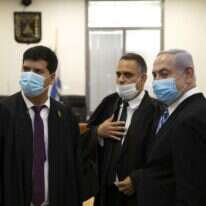 "אף אחד חוץ ממנו לא יכול לעמוד במסכת הלחצים שהוא עבר". פתיחת משפטו של נתניהו. | עמית שאבי