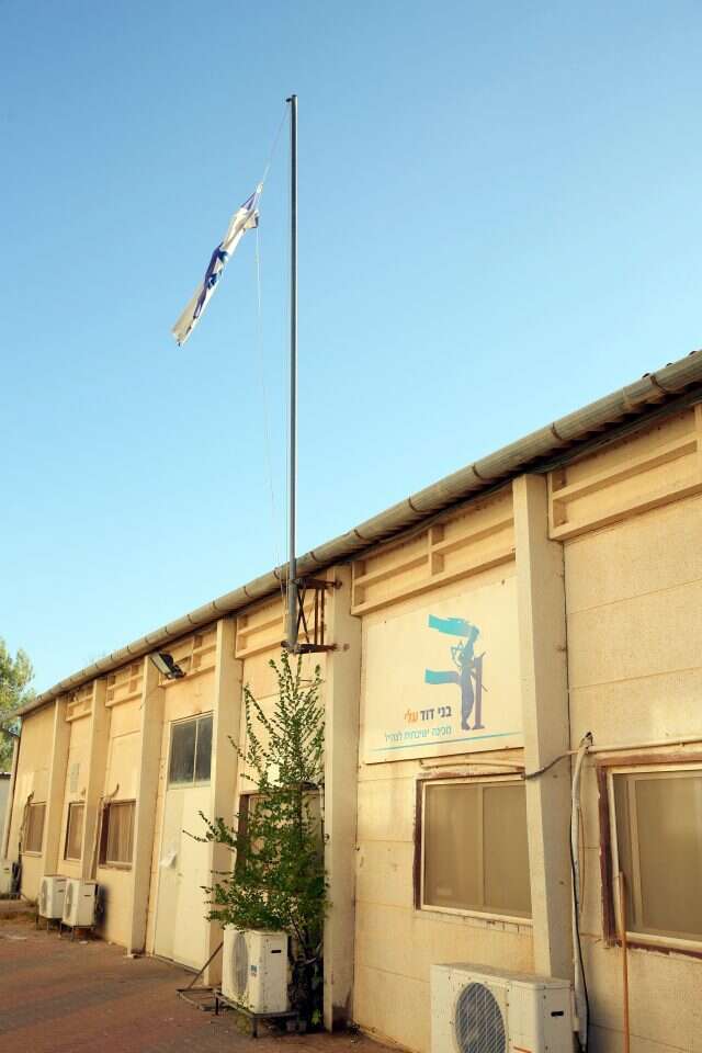 ברשימת הלקוחות. מכינת עלי. | חן גלילי