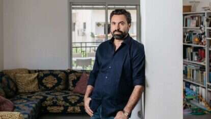 אורי זכי. | אבישג שאר-ישוב