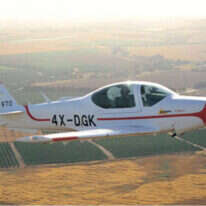 מטוס קל מדגם סנונית. | ארכיון חיל האוויר