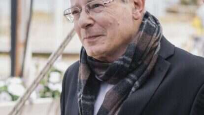 חריפות ונועזות שלא מותירות אותך אדיש. דוד ברזיס